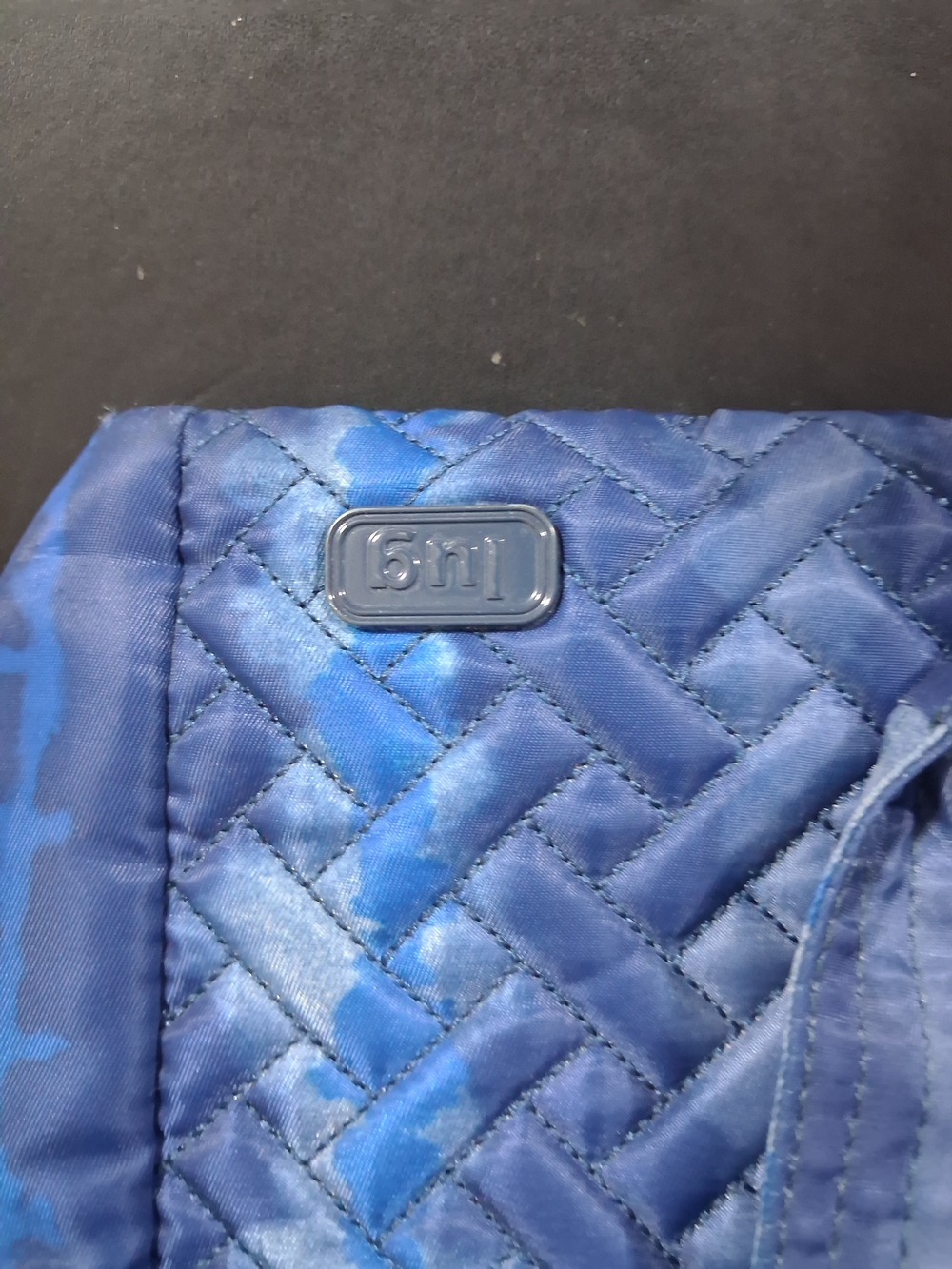 Blue Quilted Imsulated Tote Lunch Bag By lug - Picture 3 of 7